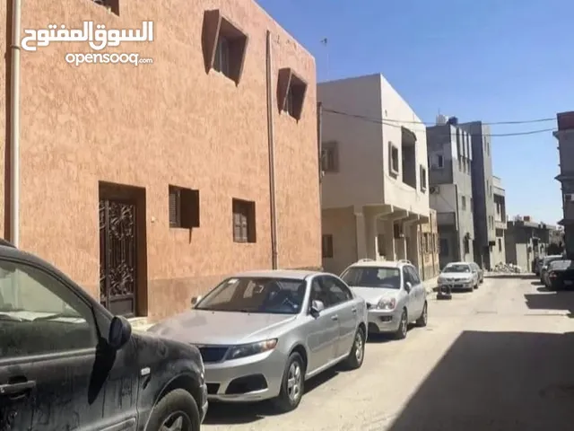 303 m2 More than 6 bedrooms Townhouse for Sale in Tripoli Qerqarish
