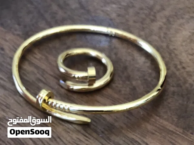 اسوارة + خاتم كارتييه مسمار / طبق الاصل