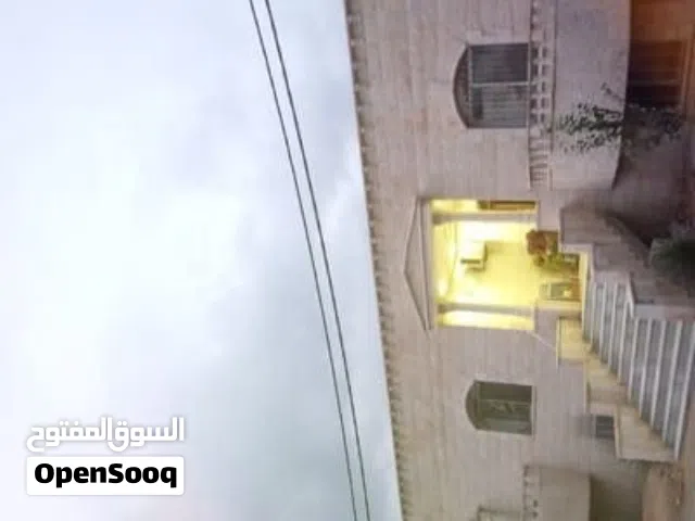 400 m2 More than 6 bedrooms Apartments for Sale in Irbid Al Barha