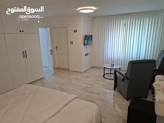 60 m2 Studio Apartments for Rent in Ramallah and Al-Bireh Al Tira