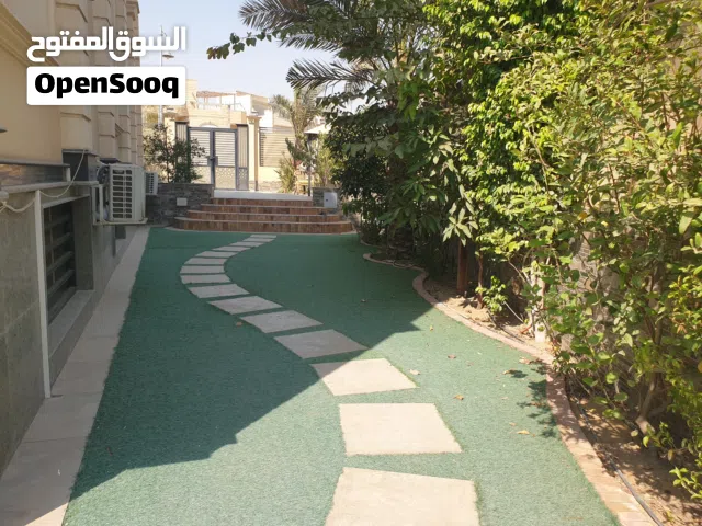 فيلا للبيع فى القاهرة الجديدة التجمع الخامس