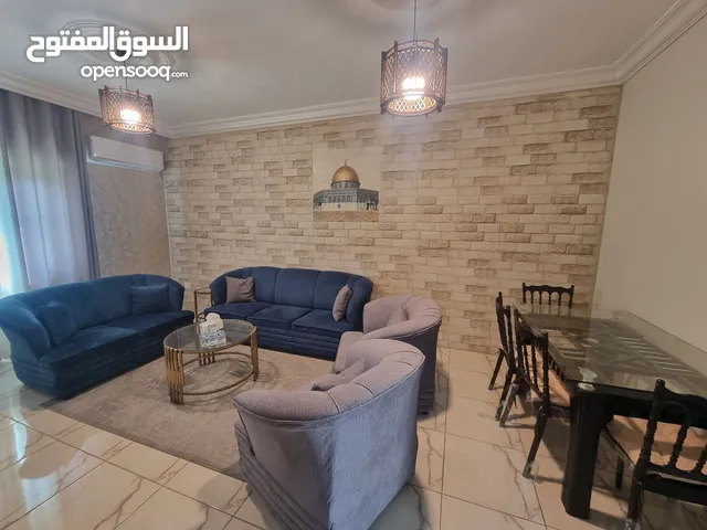 شقة مفروشة مميزة للعائلات غرفة / غرفتين للإيجار الشهري والأسبوعي واليومي