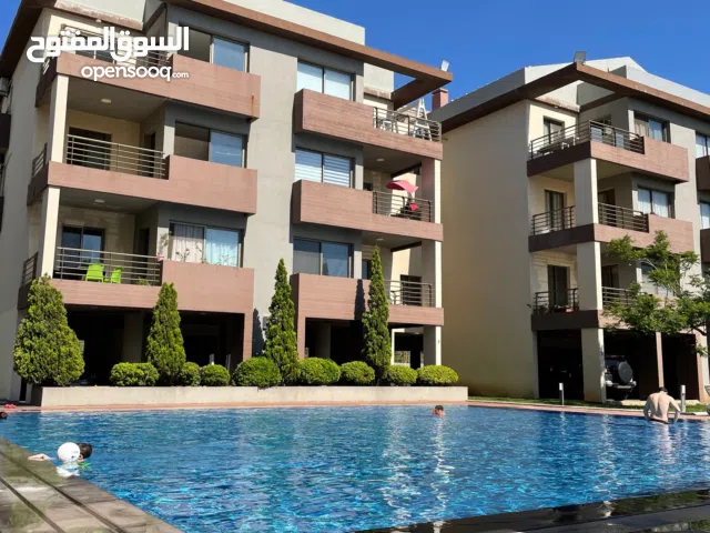 Chalet in BATRUNA PARC Resort, gazon, facing the pool, electricity 24/7, wifi