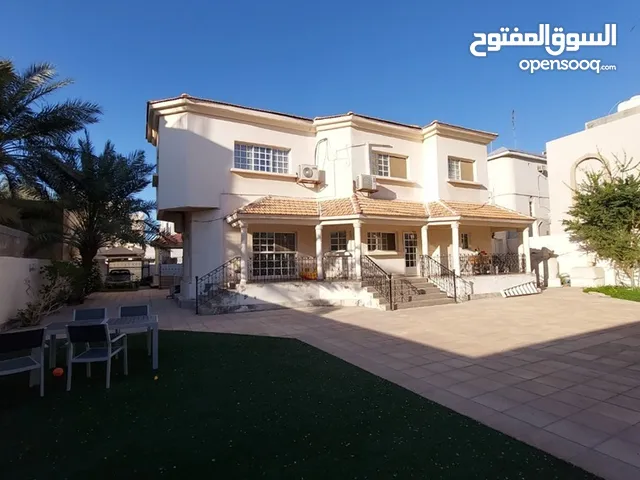 1 m2 More than 6 bedrooms Villa for Sale in Manama Juffair