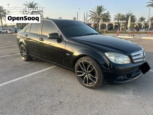 2010 مرسيدس بنز الفئة-C C 180