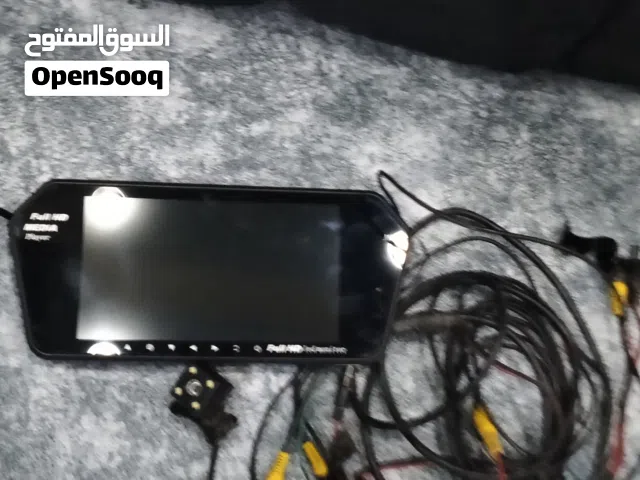 شاشه وكاميرا