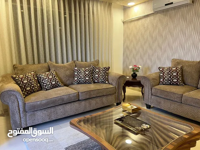 طقم كنب استعمال خفيف الوكاله