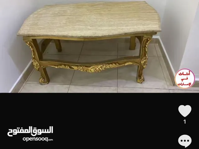 طاولات للمنازل