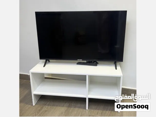 شاشة ستار تراك للبيع مع طاولتها Star track tv 40 inch with table for sell