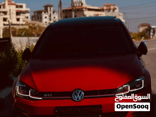 2017 فولكسفاغن جولف Golf
