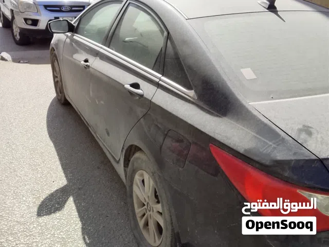 2013 هيونداي سوناتا SE