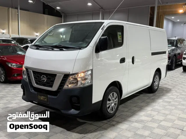 2022 Nissan Urvan