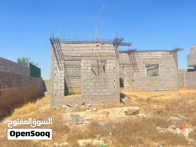 قطعة ارض مساحته 540 بيها منزل هيكل  وموجود الحديد لي تكمليت السقف  البيع في وادي ربيع