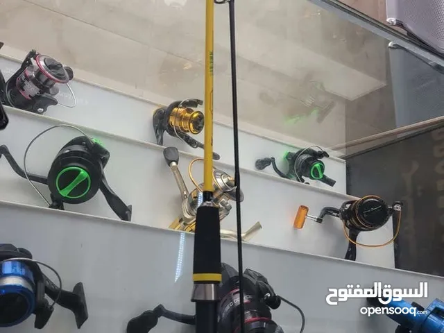 العرض كامل القصبة والماكينة والخيط The complete show includes the reed, machine, and thread.