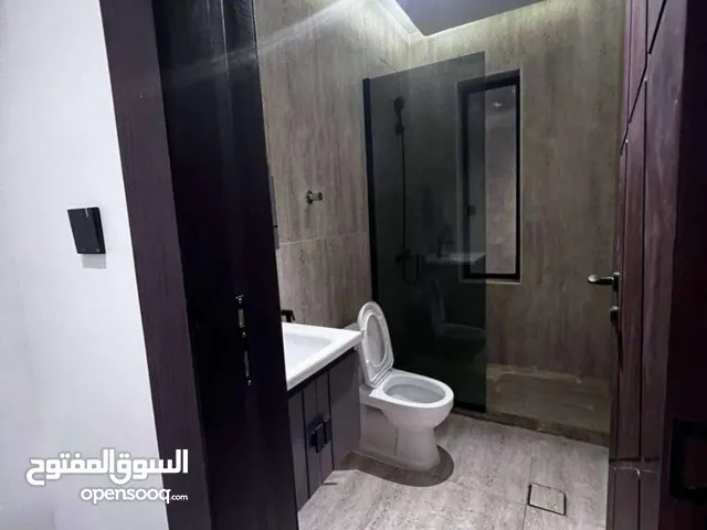 170 m2 3 Bedrooms Apartments for Sale in Buraidah Al Iskan