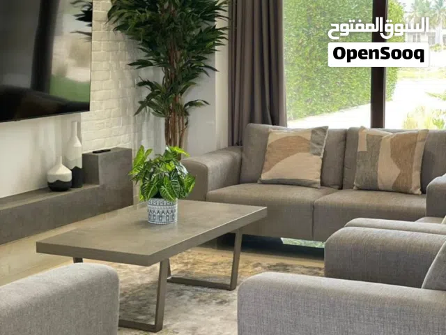 3 Bedrooms Chalet for Rent in Dhofar Taqah