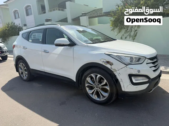 Used Hyundai Santa Fe in Basra