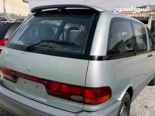 Used Toyota Previa in Tripoli