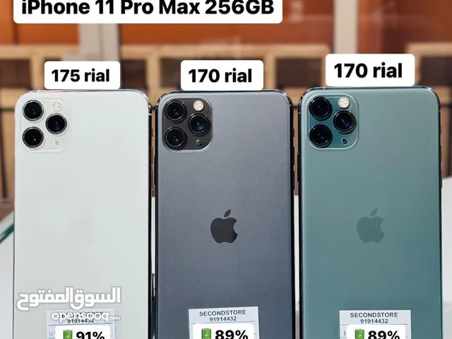 iPhone 11 Pro Max 256 GB - Smooth Phone at Affordable Price