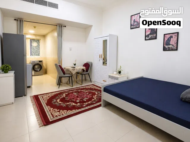 استديو للايجار في عجمان الراشدية 3