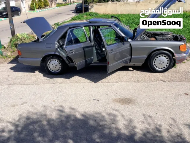 1985 مرسيدس بنز الفئة-SE SE 280
