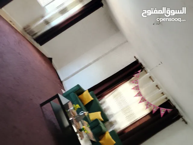 150 m2 More than 6 bedrooms Apartments for Sale in Ajloun Kuforanja