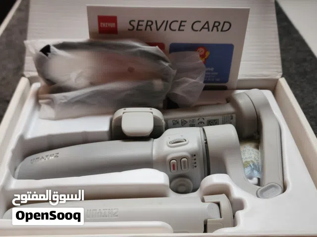 BRAND: ZHIYUN ; PRODUCT : SMOOTH Q4
