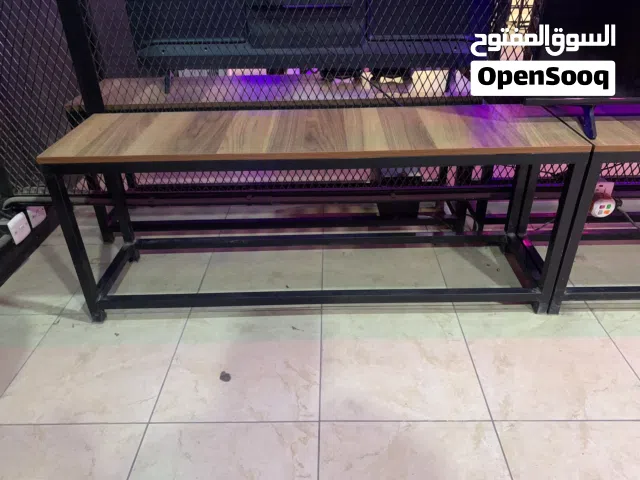 ميز شاشات وبلي