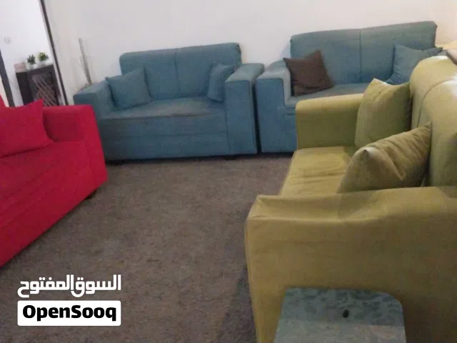 طقم كورنر للبيع المستعجل التواصل فقط واتس اب