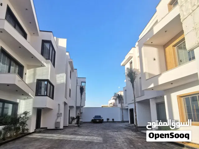 700 m2 More than 6 bedrooms Villa for Sale in Tripoli Al-Shok Rd