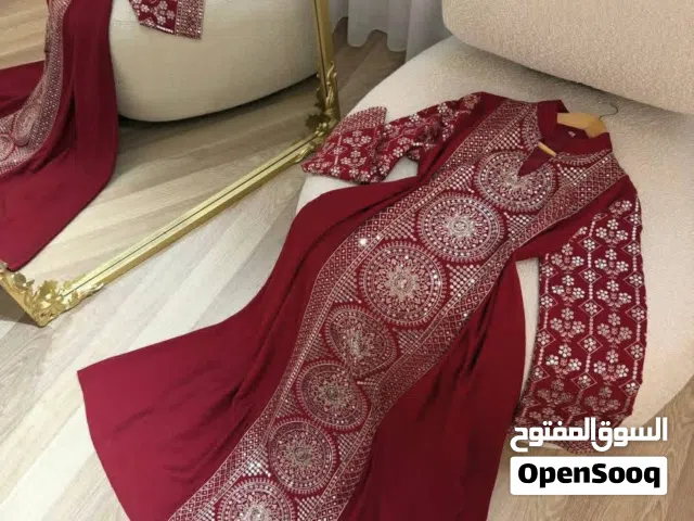 عباية كتان بيور مطرز