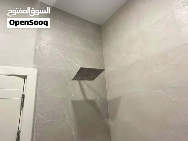 شقة في الظهرة للبيع