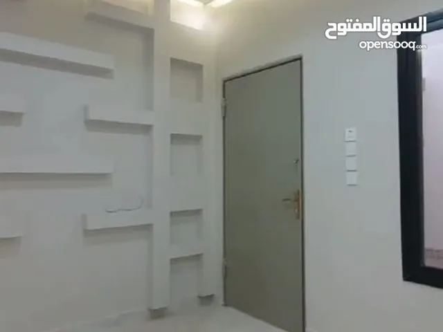 150 m2 5 Bedrooms Apartments for Rent in Buraidah Al Hamr