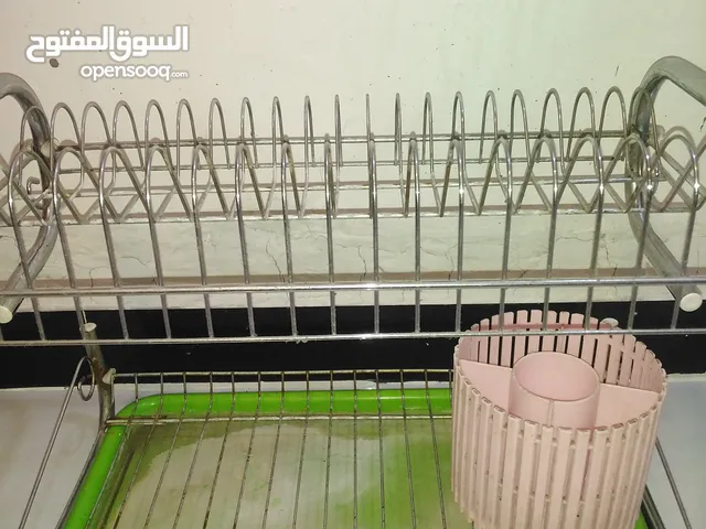 مفرغة هواء للمطبخ حجم الاطار الحديد 29سم نظيفه تشبه الجديده وقانصة حشرات الاصليه