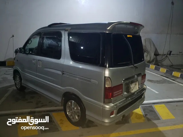 باص ديهاتسو غني عن التعريف وارد عده تجمرك مرقم جاهز