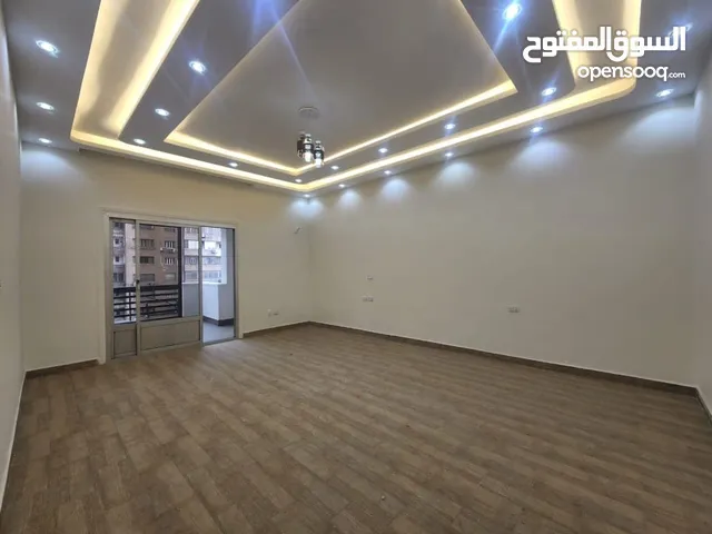 220 m2 3 Bedrooms Apartments for Sale in Giza Dokki