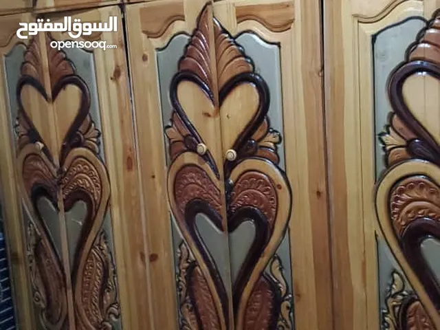 نشتري جمعي غرف نوم ودوليب سويدي القديمه