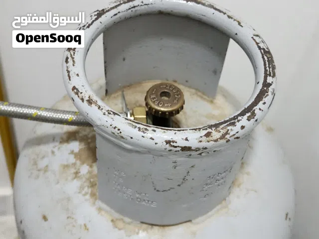 gas cylinder  أسطوانة غاز بحالة ممتازة