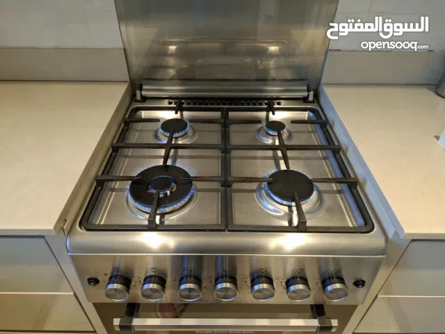 طباخ غاز Bombani أربع عيون، بوتجاز ،Gas cooker .