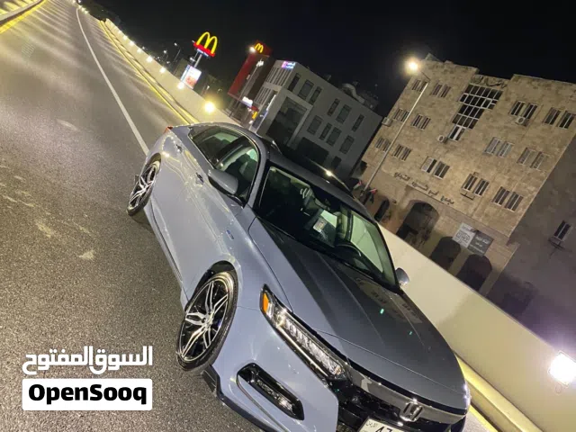 2021 هوندا اكورد Touring