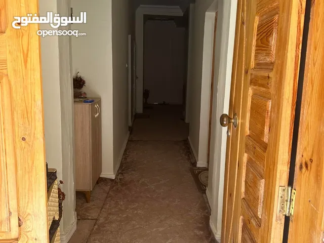 118 m2 3 Bedrooms Townhouse for Sale in Tripoli Souq Al-Juma'a