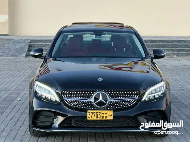 مرسيدس c300 2019 رقم واحد ممشاه 11 الف فقط السياره شبه جديده