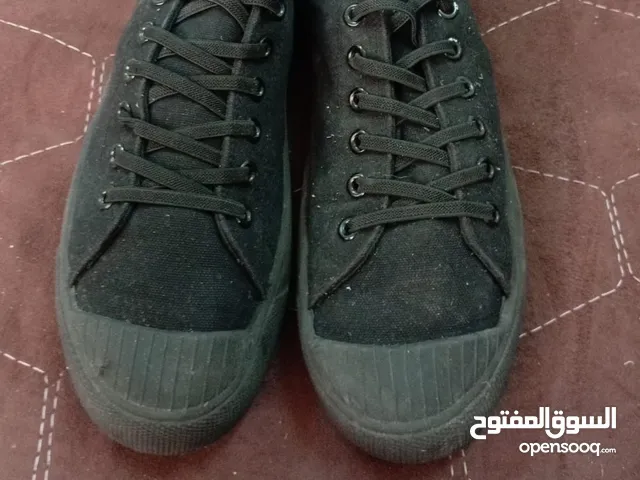 41 Sport Shoes in Amman