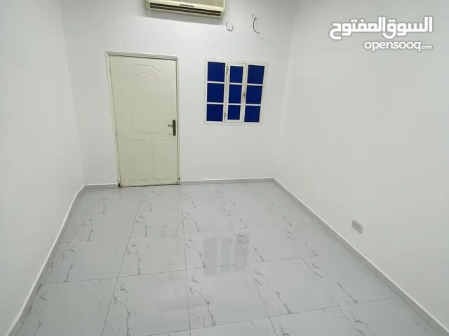 70 m2 Studio Apartments for Rent in Muscat Azaiba