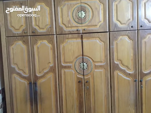 خزانه خشب لاتيه تفصيل بالصلاه على النبي مو ناقصها شي فك وتركيب