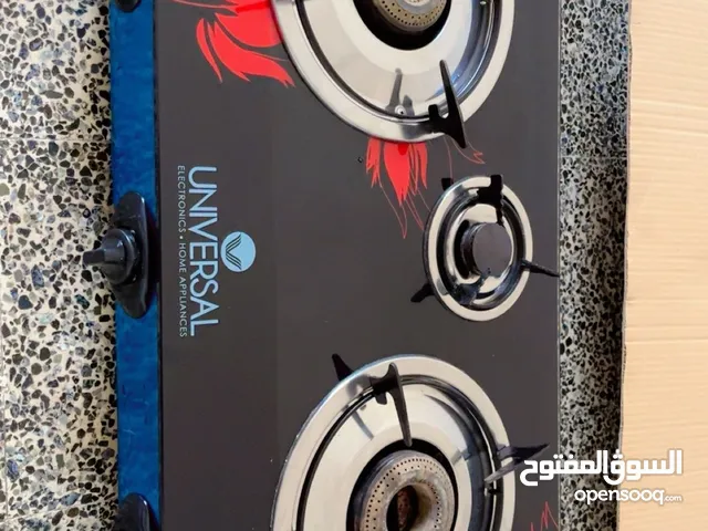 Universal Glass top gas stove 3 burner is available in excellent condition