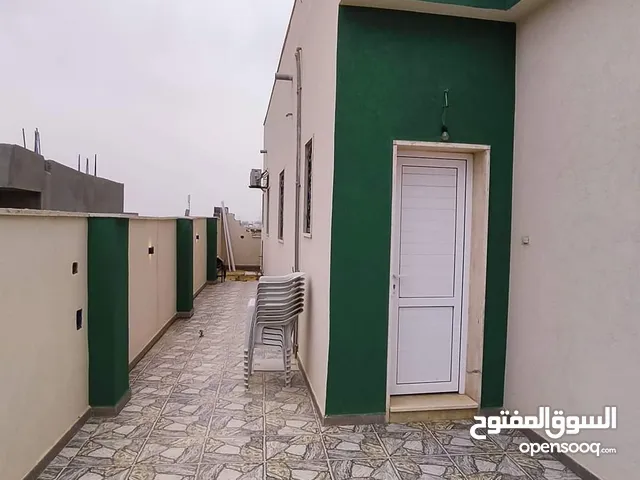 220 m2 More than 6 bedrooms Villa for Sale in Tripoli Ain Zara
