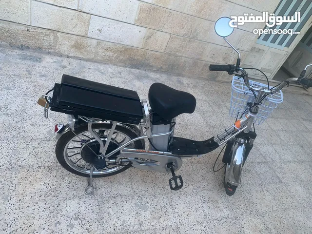 دراجه كهربائيه للبيع استخدام بسيط