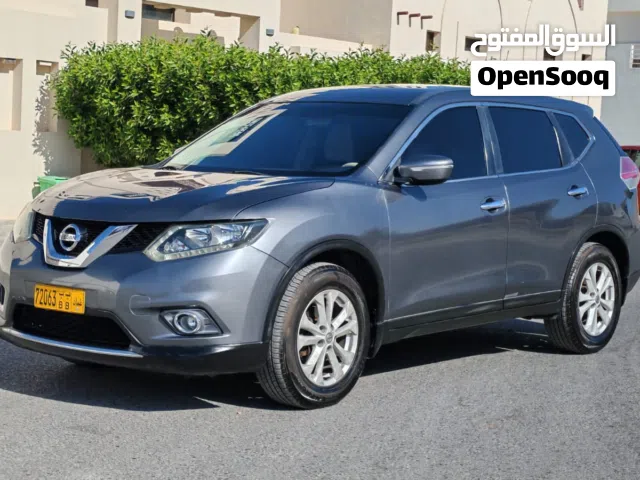 نيسان  اكس تريل  2015