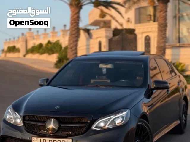 2010 مرسيدس بنز الفئة-E E 200